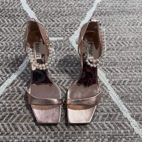 Badgley Mischka Loretta Dual Pearl Strap Stiletto sz 10 - Picture 3 of 7